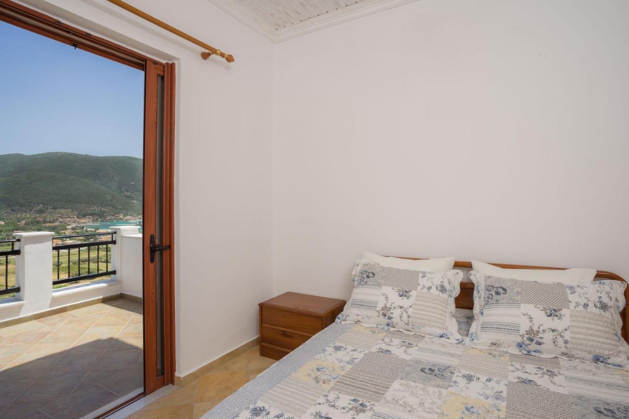 Bay View Suites Васілікі Екстер'єр фото