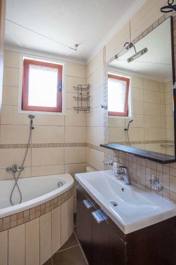 Bay View Suites Васілікі Екстер'єр фото